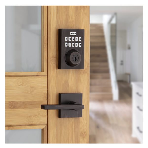 Kwikset Home Connect 620 Smart Lock, Z-Wave 700, Contemporary with Deadbolt, Matte Black